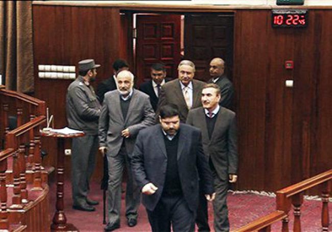 MPs Summon Security Officials as Taliban Eye Strategic Towns